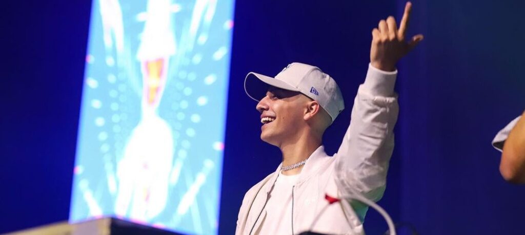 DJ CHILENO PABLITO PESADILLA ESTÁ NOMINADO A PREMIOS LO NUESTRO 2023