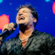 Carlos Vives arrasa en el Movistar Arena con su gira «El Tour de los 30»