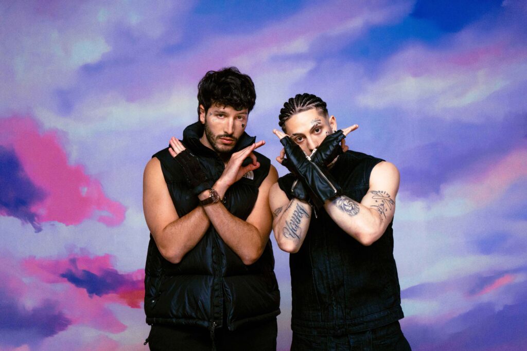 Khea y Sebastián Yatra lanzan «Te Vas»