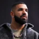 Drake demanda a Universal Music Group por difamación en torno a la canción «Not Like Us» de Kendrick Lamar